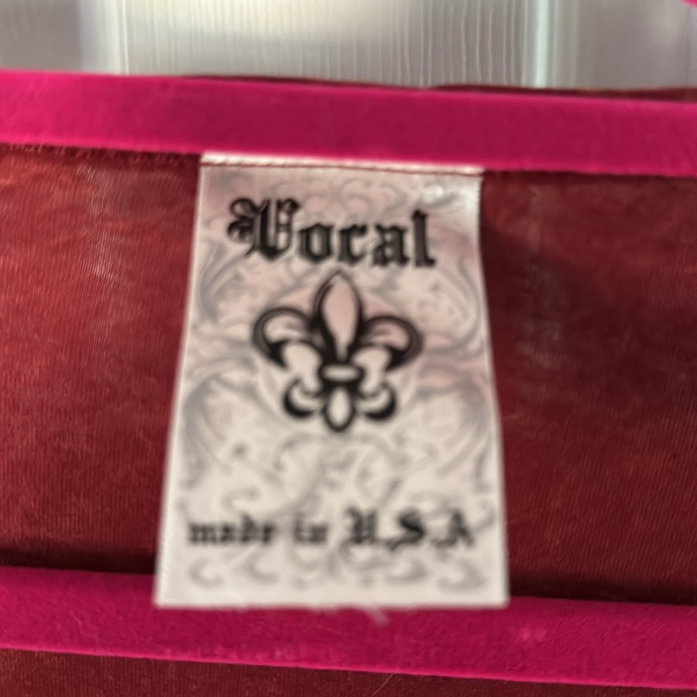 NWOT Shirt, Handkerchief Sides - Picture 2 of 3